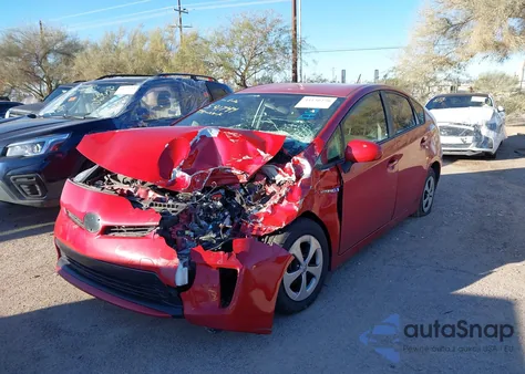 2014 Toyota Prius Three z USA, uszkodzony, nr VIN JTDKN3DU2E1775247